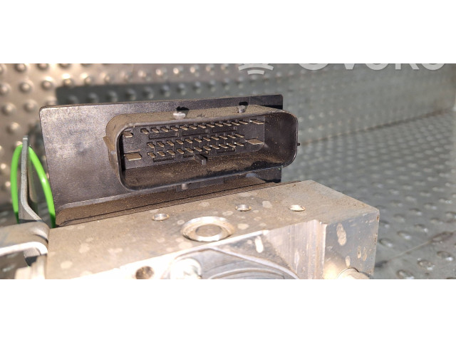 Jednotka ABS 6798990, 6798989   BMW X1 E84 2011