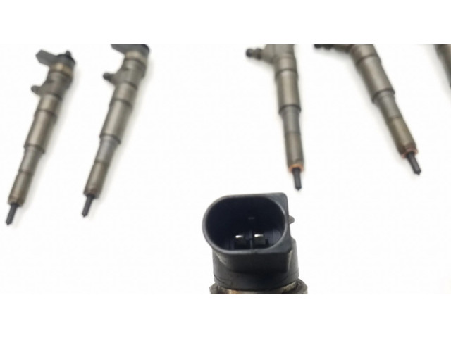 Комплект форсунок 7794435, 0445110209    BMW 3 E90 E91 для дизельного двигателя 306D3 3