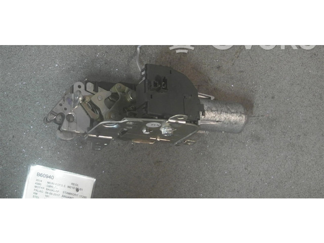 Zámek zadních dveří M.MOTOR0390201678   Mercedes-Benz E W210 1997