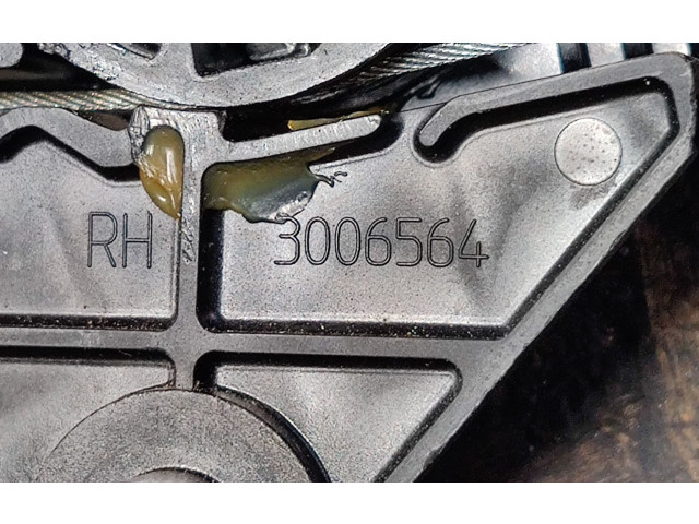 Модуль управления BSM 3006564, RH   Chrysler 200    