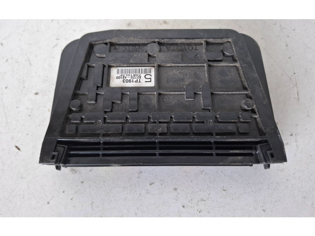   Pojistková skříňka 8272048100   Lexus RX 450H 2011