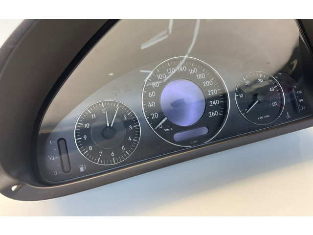 Панель приборов A2095404211, 110080140020   Mercedes-Benz CLK A209 C209       