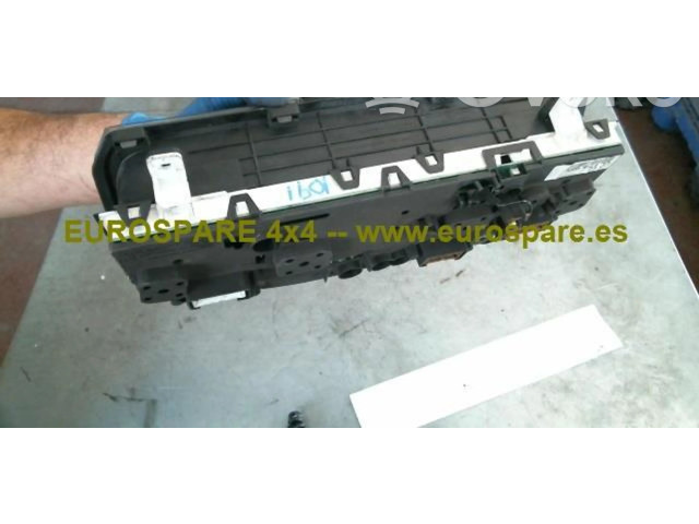 Přístrojová deska  Nissan Navara D22 2009 24812, VK011  