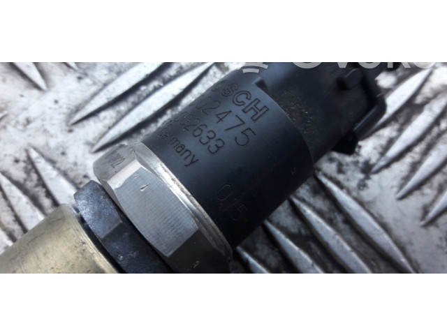 Vstřikovací lišta 0445216002   BMW 5 E39     