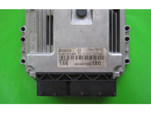 Řídící jednotka 55200652, 0281012886   Alfa Romeo 166 2005