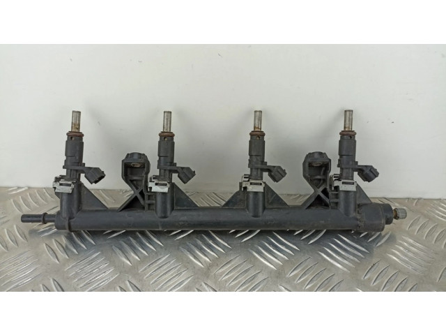 Vstřikovač V757564580   Peugeot 308  pro benzínový motor 1.6  
