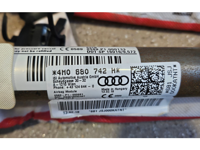 Боковая подушка безопасности 4M0880742H   Audi SQ7