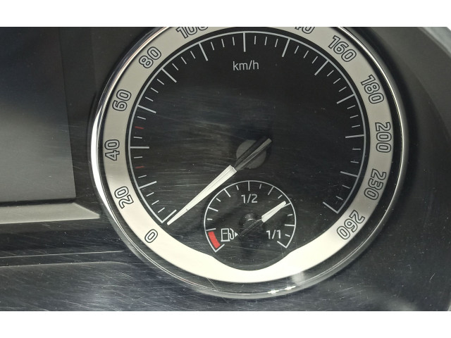 Přístrojová deska  Skoda Octavia Mk3 (5E) 2016 5E0920751E, 5E0920751  