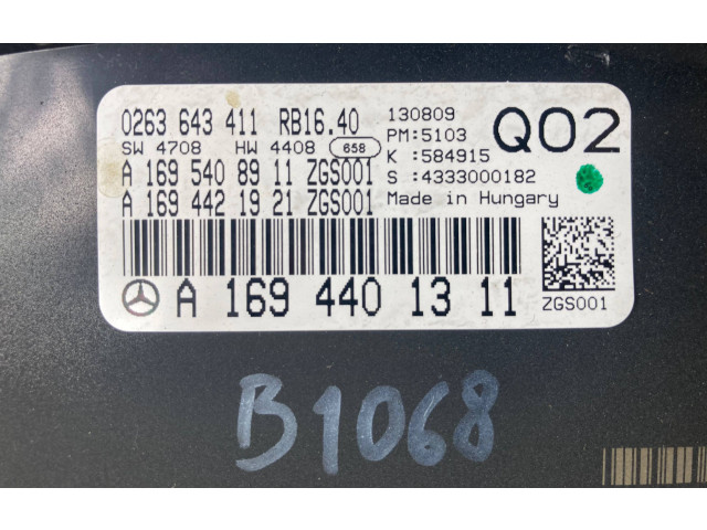 Přístrojová deska  Mercedes-Benz B W245 2009 A1694401311, 0263643411  