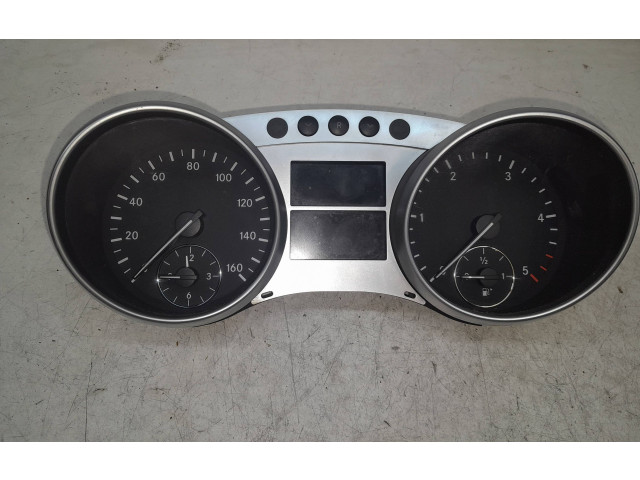 Přístrojová deska  Mercedes-Benz ML W164 2006 A2515409047, A2514420321  