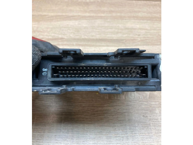 Блок управления коробкой передач 01N927733BB, 5WK3320B   Audi A4 S4 B5 8D