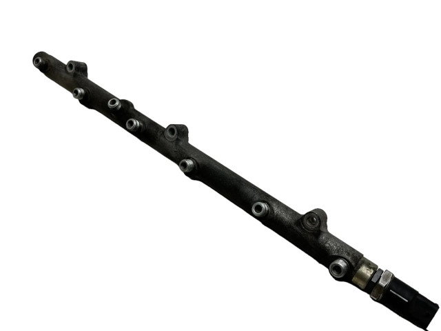 Vstřikovací lišta 0445216002, 002064   BMW 5 E39  pro naftový motor 3.0  