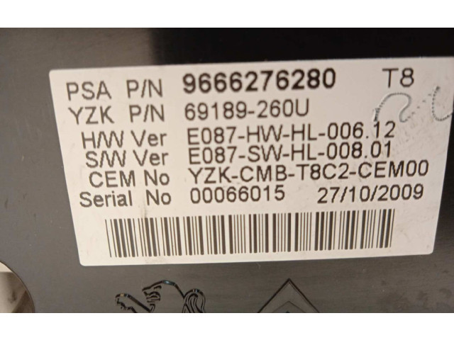 Přístrojová deska  Peugeot 5008 2010 9666276280, 9666247580  