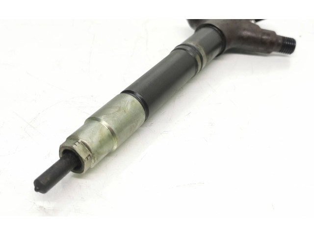 Форсунка 2367026060, 04l00371    Toyota RAV 4 (XA30)  2ADFTV 