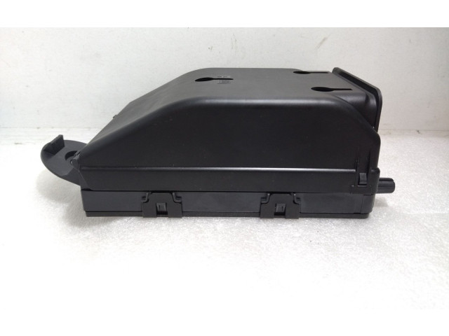  Pojistková skříňka 31682732, 31494567   Volvo XC60 2022