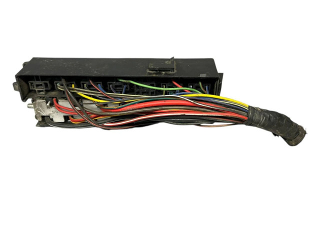 Блок предохранителей 56005949, 56017151   Jeep Cherokee XJ    