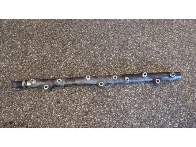Vstřikovací lišta 0445216002   BMW 5 E39  pro naftový motor 3.0  