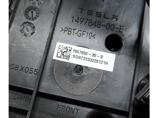 Блок комфорта 167097700A, 165765030B   Tesla Model Y   