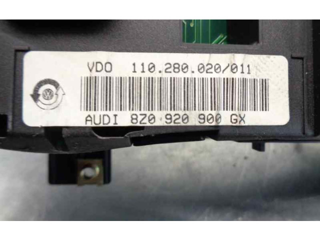 Přístrojová deska  Audi A2 2001 8Z0920900GX, 110280020011  