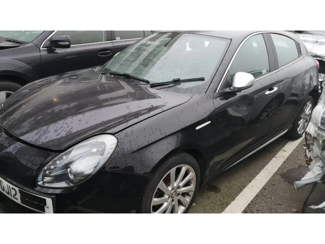 Přístrojová deska  Alfa Romeo Giulietta 2012 50516479  