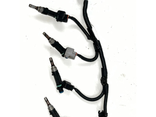 Vstřikovač 2325042090, 8212652010   Toyota Yaris     