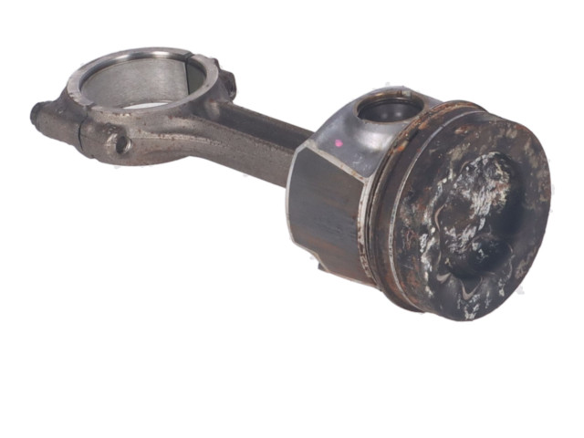 Шатун  04L105401A    Audi A6 S6 C7 4G  