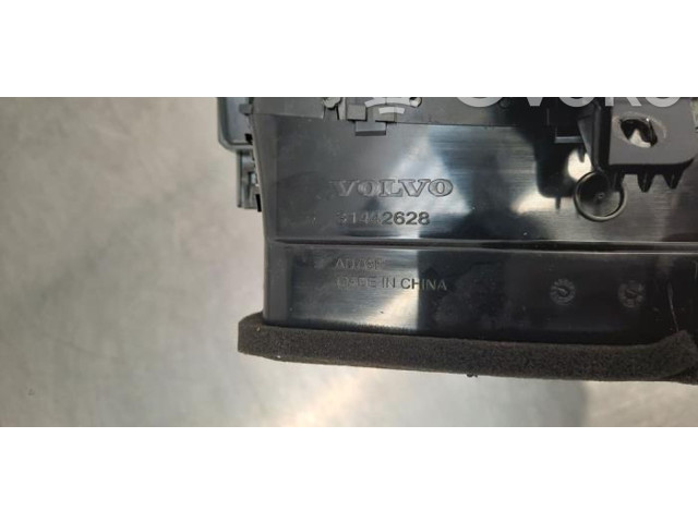 Дисплей    32247465   Volvo XC40