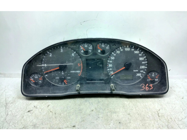 Přístrojová deska  Audi A6 S6 C5 4B 2001 4B0919880X  