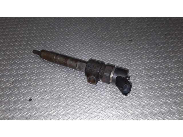 Форсунка 0445110119    Fiat Stilo для дизельного двигателя  1.9
