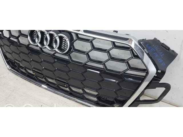 Передняя решётка Audi S5 Facelift 2013- года 8W6853355BL      