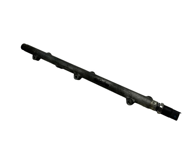 Vstřikovací lišta 0445216002, 002064   BMW 5 E39  pro naftový motor 3.0  