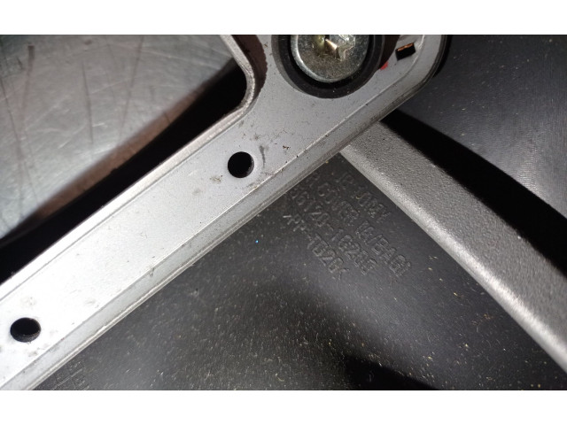 Руль KIA Rio  2006 - 2011 года 561201G200      