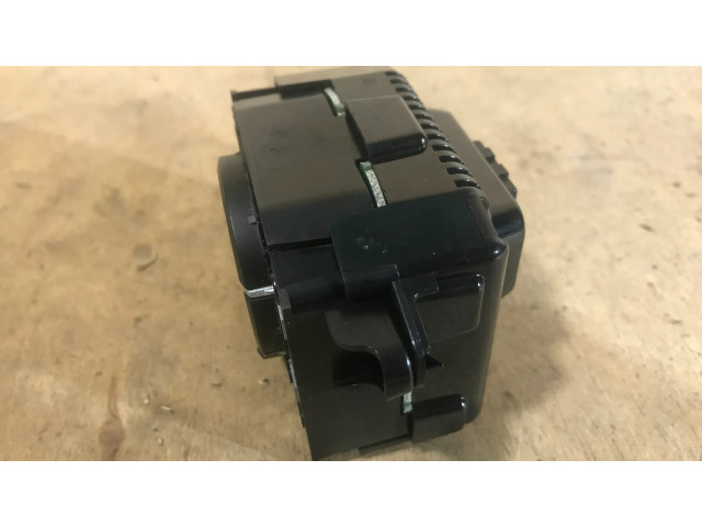 Блок управления климат-контролем 96613218XT   Citroen C6