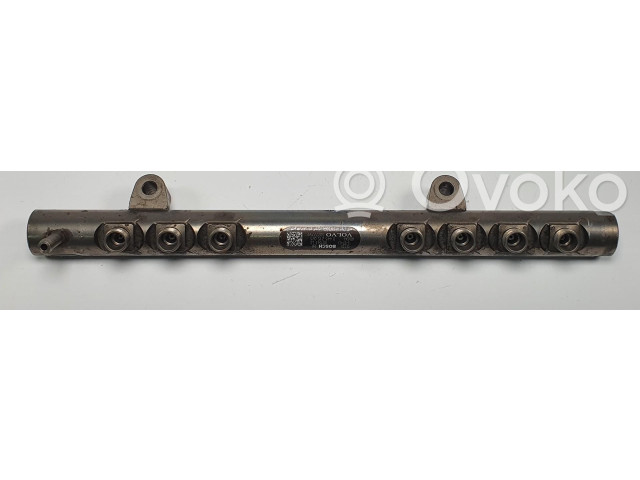 Vstřikovací lišta 30777759   Volvo V70     