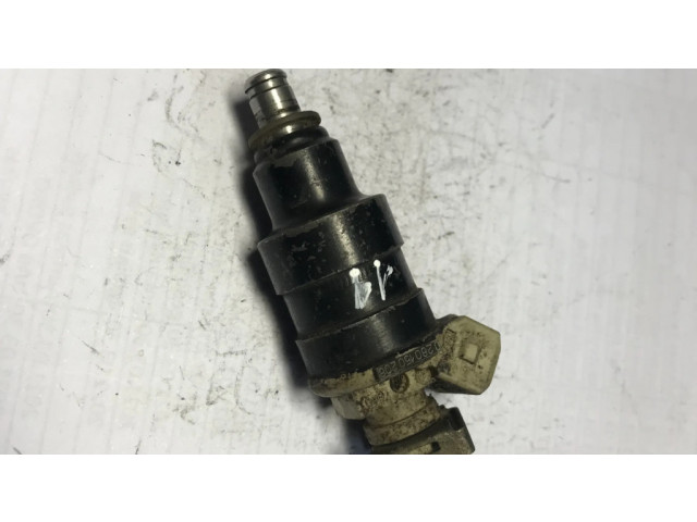 Vstřikovač 0280150208   BMW 3 E30  pro benzínový motor 0.0  