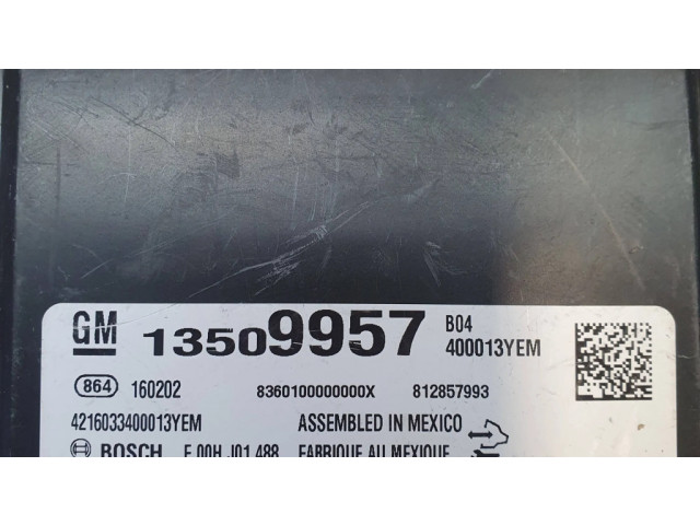 Блок комфорта 13509957, 8T2857993   Chevrolet Volt II   