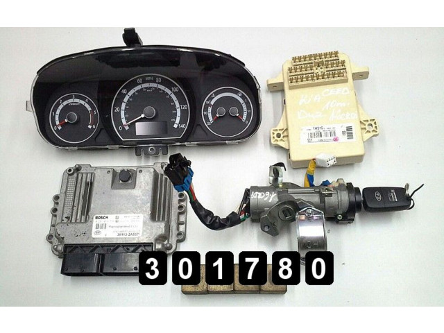 Блок управления двигателя 39103-03CD1, 3910303CD1   KIA Ceed