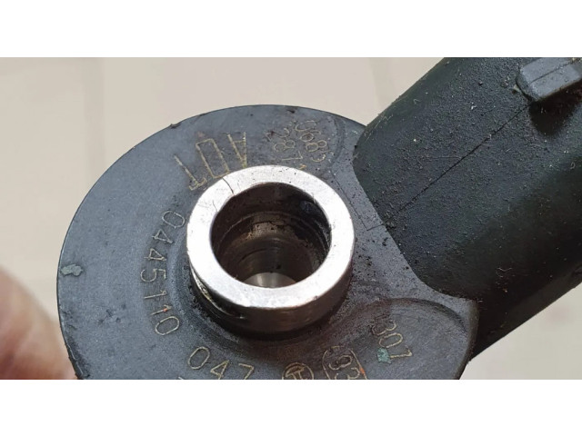 Vstřikovač 7785984   BMW 5 E39  pro naftový motor 3.0  