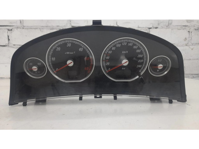 Přístrojová deska  Opel Vectra C 2005 13140911SH  