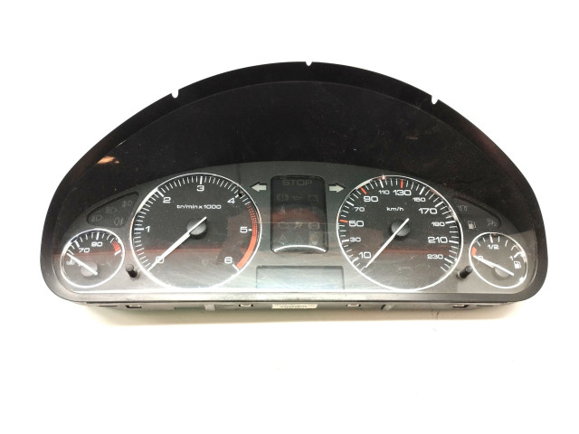 Přístrojová deska  Peugeot 407 2006 9658137280  
