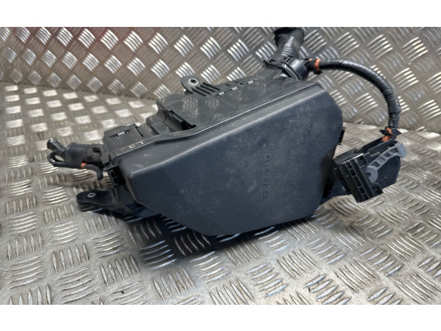   Pojistková skříňka 8266242660   Toyota RAV 4 (XA50) 2022