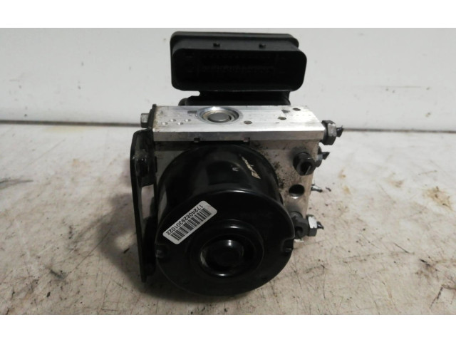 Jednotka ABS 8V512M110AD   Ford Fiesta 2012