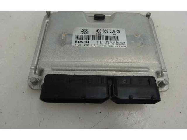 Řídící jednotka 038906019CD   Volkswagen Passat Alltrack 2000