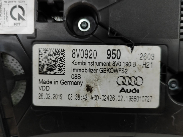 Панель приборов 8V0920950, A2C16573500   Audi A3 S3 8V       