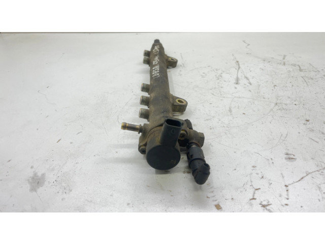 Vstřikovací lišta 46817523, 0445214034   Opel Corsa C  pro naftový motor 1.2  