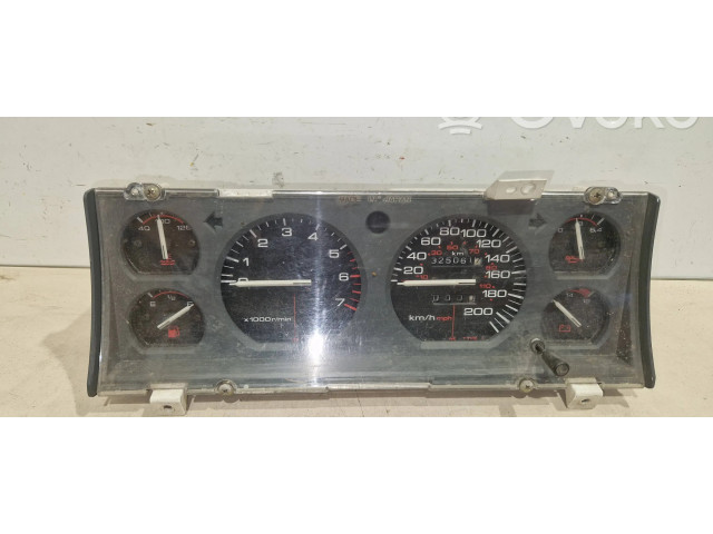 Přístrojová deska  Jeep Cherokee 1995 56010039  