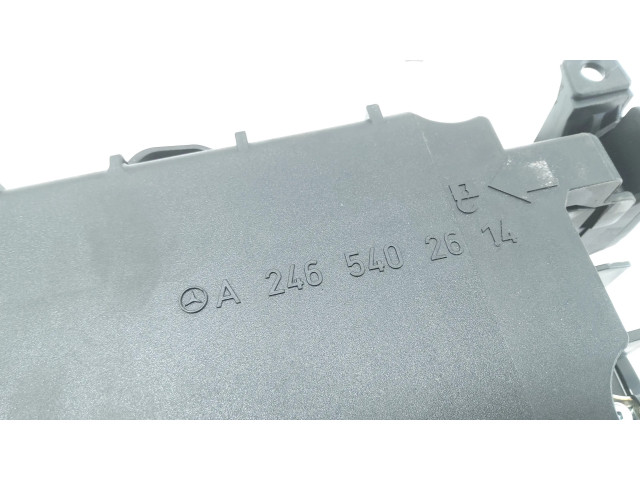   Pojistková skříňka A2465402714   Mercedes-Benz GLA W156 2014