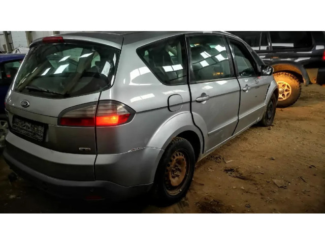 Vstřikovač 4M5Q9F593AD, 4M5Q-9F593-AD   Ford S-MAX  pro naftový motor 1.8  