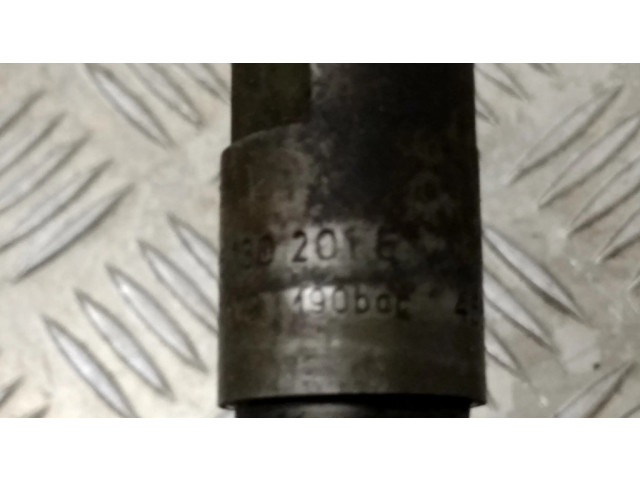 Vstřikovač 046130201E   Audi A4 S4 B6 8E 8H  pro naftový motor 2.5  