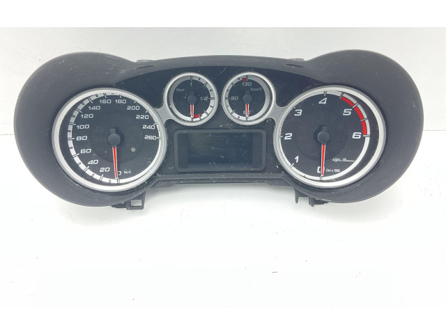 Панель приборов Y50001, 50531030   Alfa Romeo Mito       